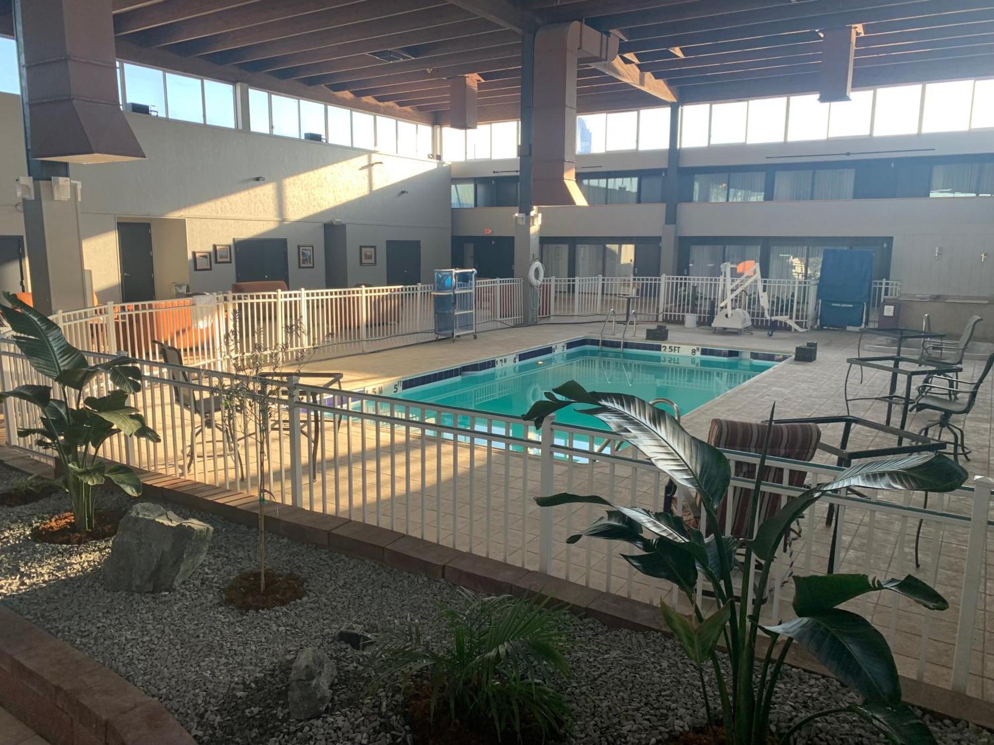 Riverside Hotel Casper Exterior photo