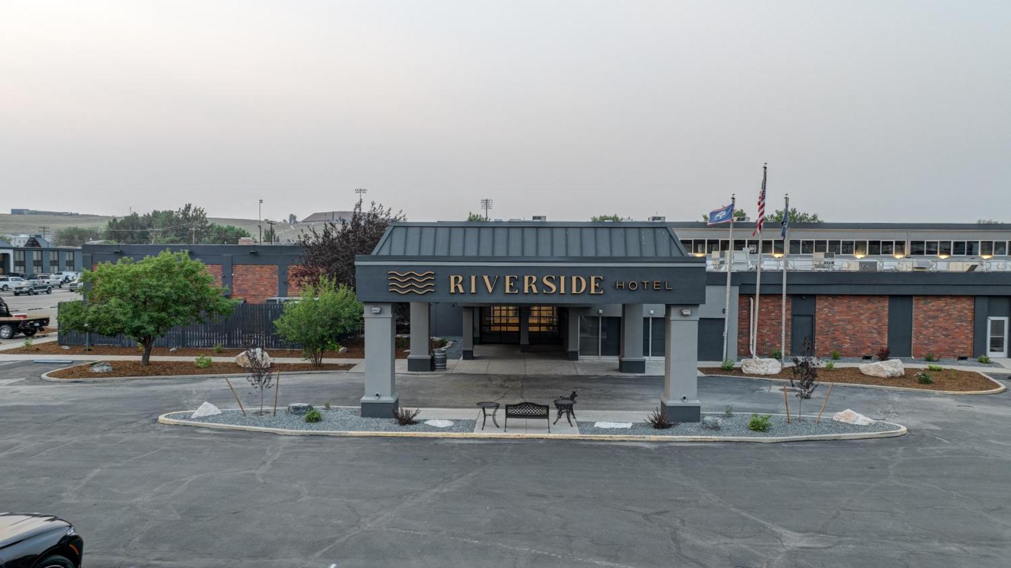 Riverside Hotel Casper Exterior photo
